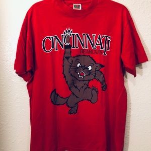 Vintage ‘90s Cincinnati Bearcats Tee
